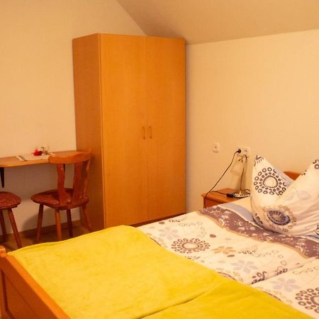 Villa Turisticna Kmetija Dreisiebner à Spicnik Extérieur photo